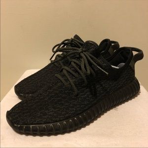 Adidas “Pirate Black” Yeezys V1